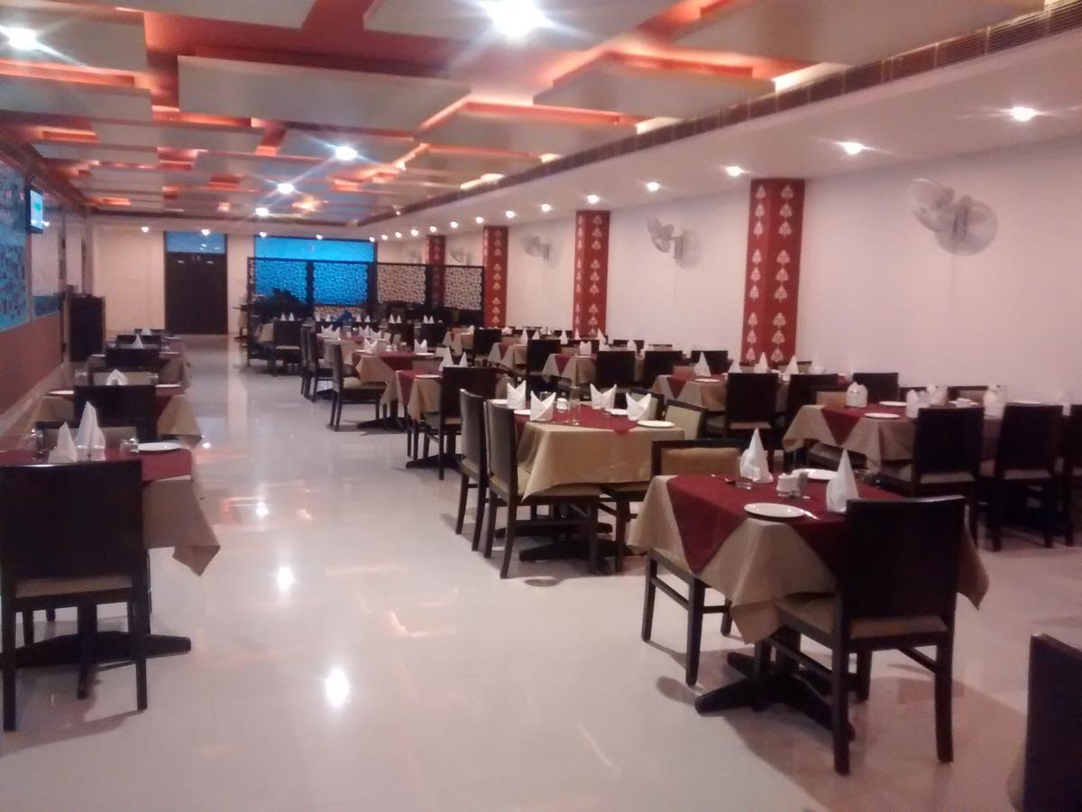 Bilberry Hotel Rewari Luaran gambar