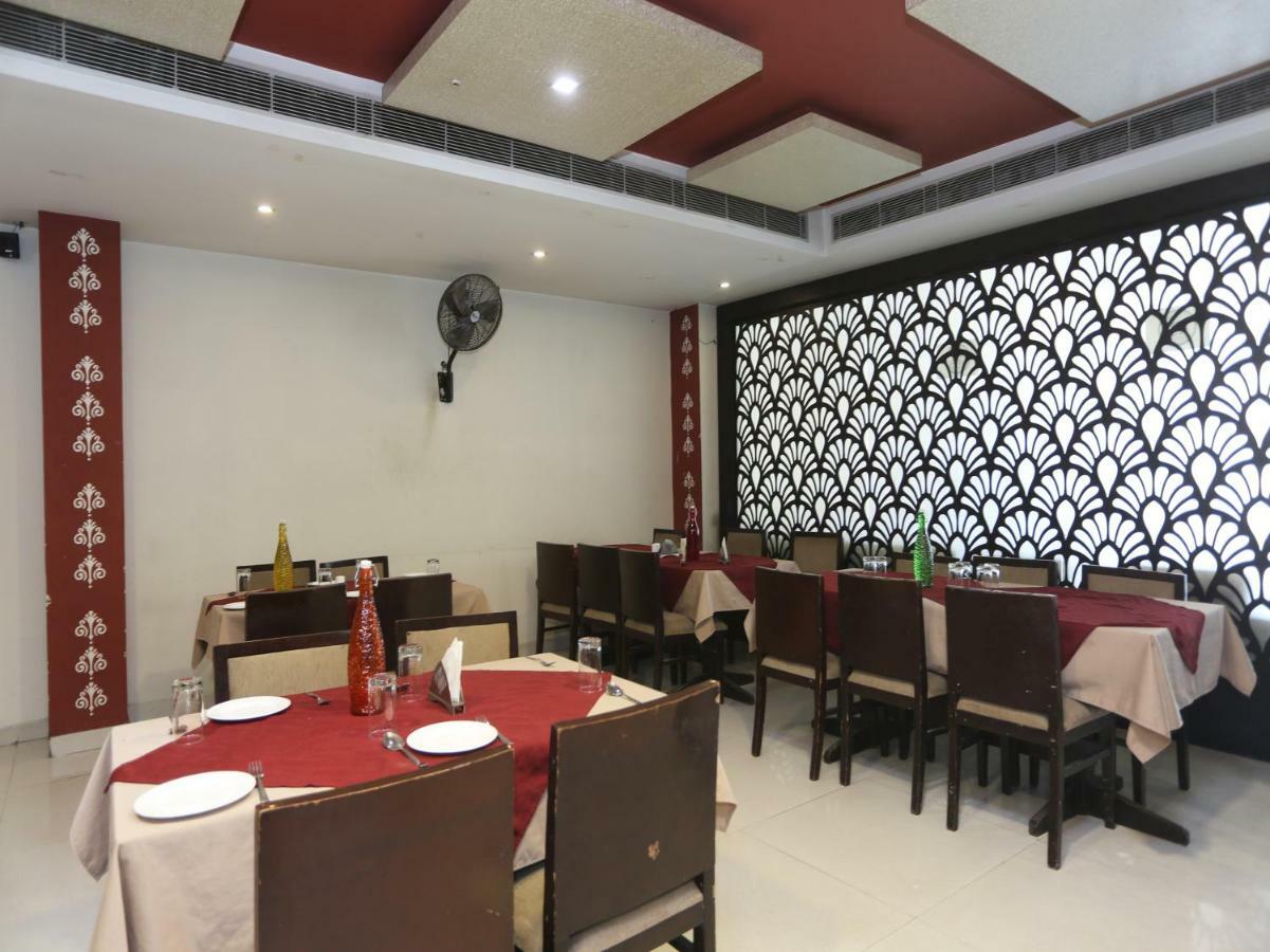 Bilberry Hotel Rewari Luaran gambar