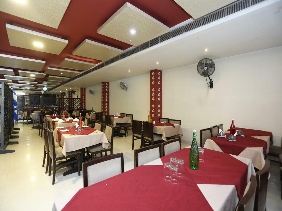 Bilberry Hotel Rewari Luaran gambar