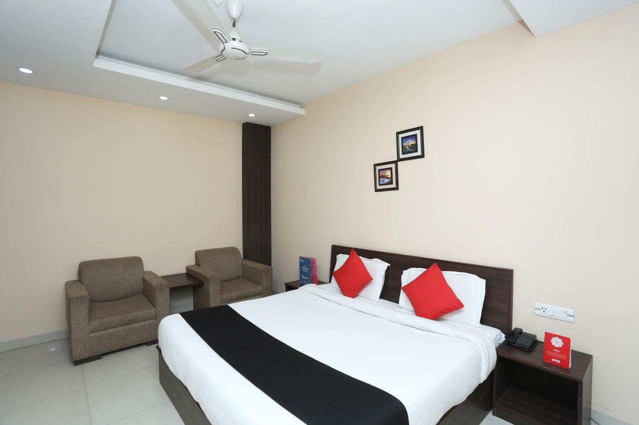Bilberry Hotel Rewari Luaran gambar
